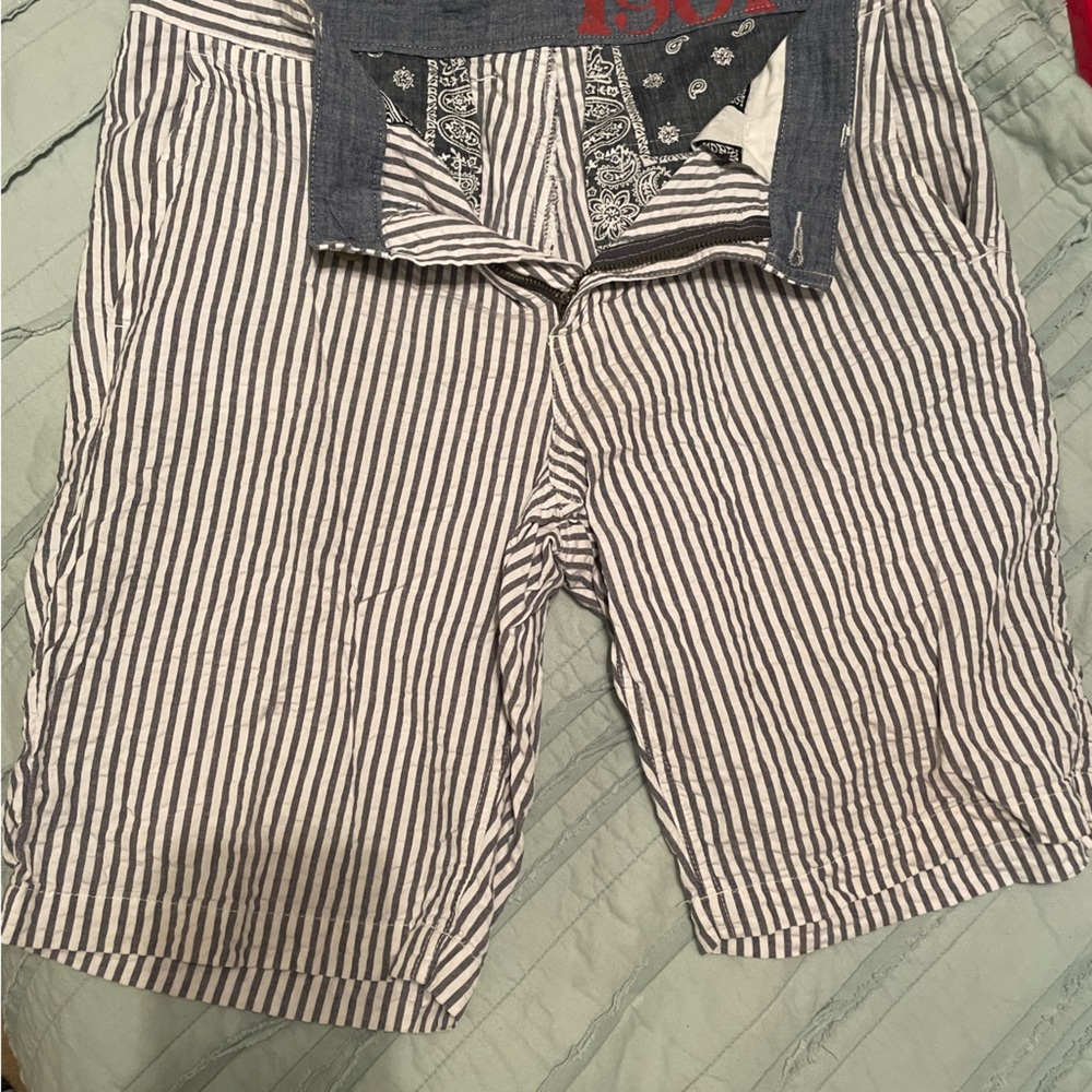 1901 men’s shorts